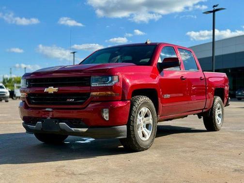 2018 Chevrolet Silverado 1500 2LT