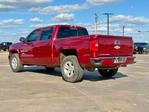 2018 Chevrolet Silverado 1500 2LT