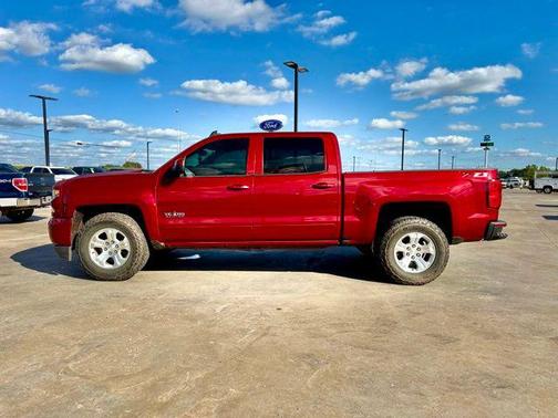 2018 Chevrolet Silverado 1500 2LT