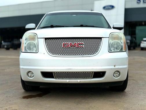 2011 GMC Yukon XL Denali