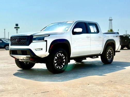 2022 Nissan Frontier PRO-4X