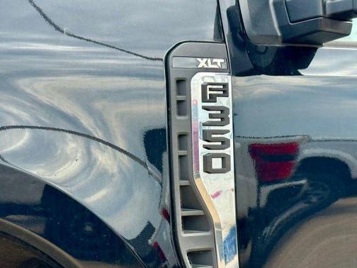 2023 Ford F-350 XLT