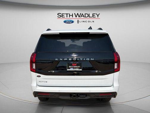 Oxford White 2026 Ford Expedition Active
