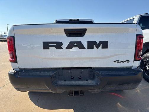 2025 RAM 3500 Tradesman Crew Cab 4x4 8' Box