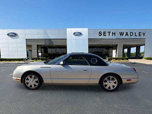 2004 Ford Thunderbird Base