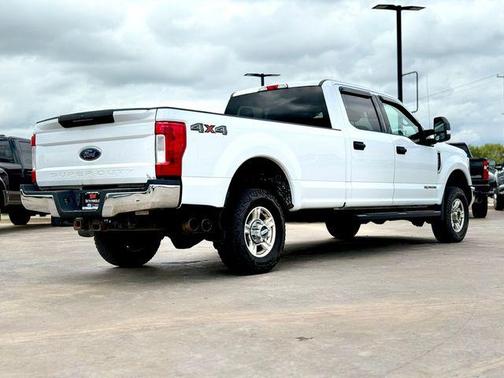 2017 Ford F-350 XLT