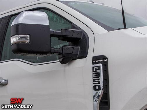 2025 Ford F-350 Platinum
