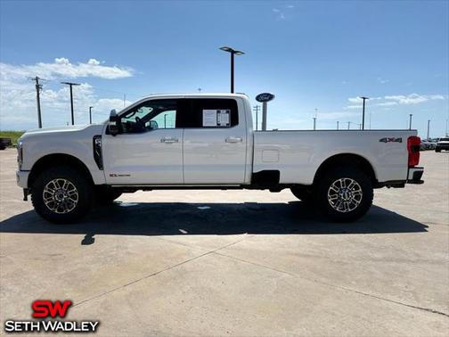 2025 Ford F-350 Platinum