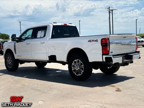 2025 Ford F-350 Platinum