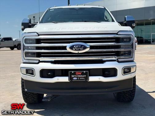 2025 Ford F-350 Platinum