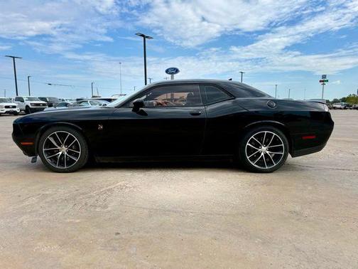 2015 Dodge Challenger SRT 392
