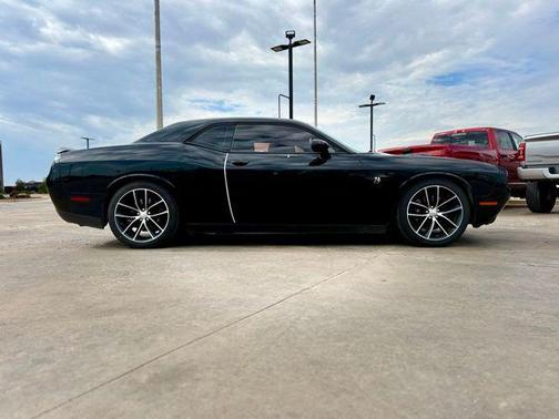 2015 Dodge Challenger SRT 392