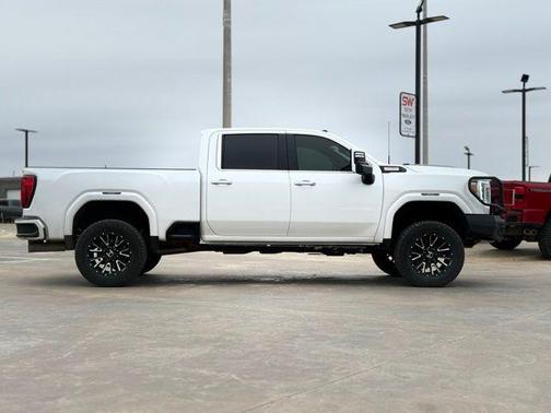 2021 GMC Sierra 2500 Denali