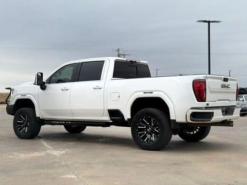 2021 GMC Sierra 2500 Denali