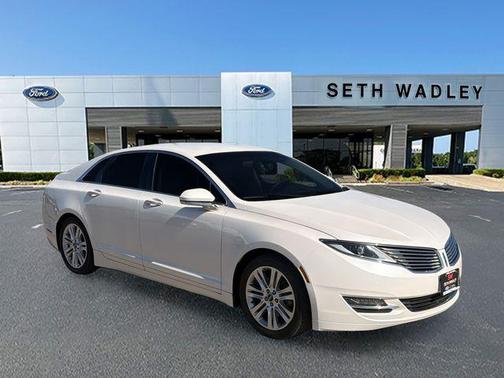 2016 Lincoln MKZ Base