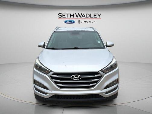 Molten Silver 2018 Hyundai TUCSON SEL