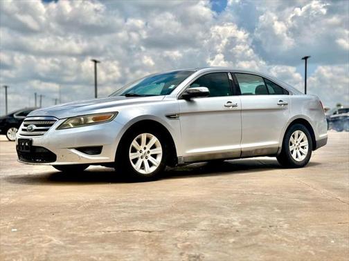 2010 Ford Taurus SE