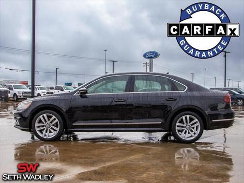 2017 Volkswagen Passat 1.8T SEL Premium