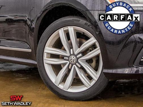 2017 Volkswagen Passat 1.8T SEL Premium