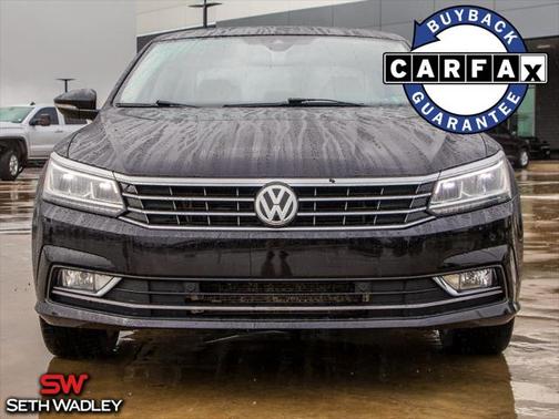 2017 Volkswagen Passat 1.8T SEL Premium