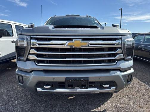 2025 Chevrolet Silverado 3500 High Country