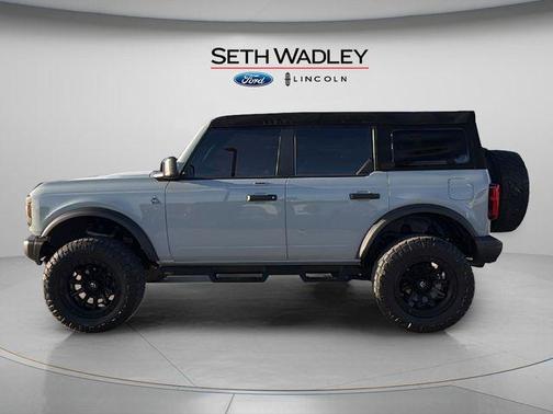 2023 Ford Bronco Black Diamond