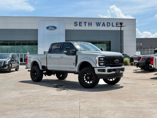 Avalanche 2025 Ford F-250 Lariat