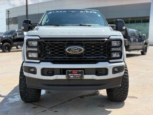 Avalanche 2025 Ford F-250 Lariat