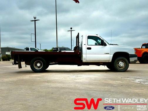 2003 Chevrolet Silverado 3500 LS