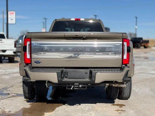 2026 Ford F-450 Platinum