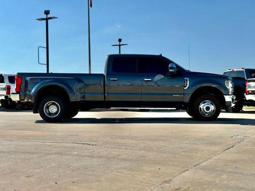 2019 Ford F-350 Lariat
