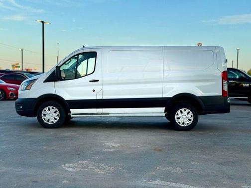 2024 Ford Transit-250 Base