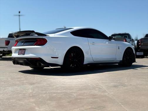 2022 Ford Shelby GT500 Base