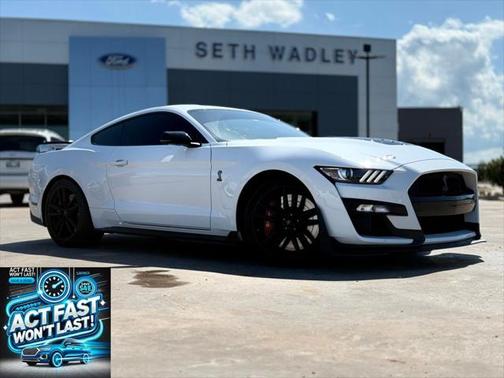 2022 Ford Shelby GT500 Base
