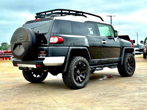 2014 Toyota FJ Cruiser Base
