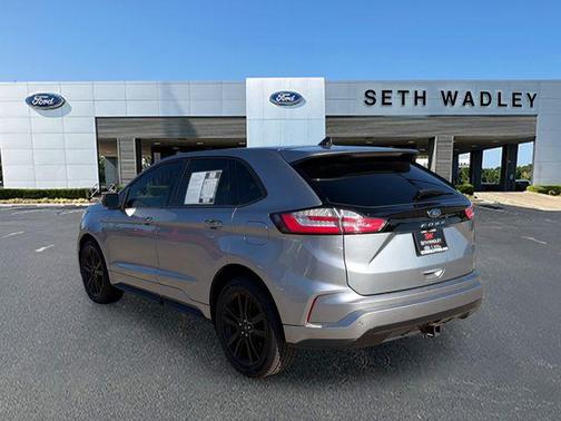 2022 Ford Edge ST Line