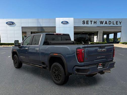 2025 GMC Sierra 3500 Denali