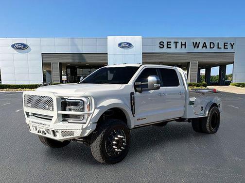 2023 Ford F-450 Platinum
