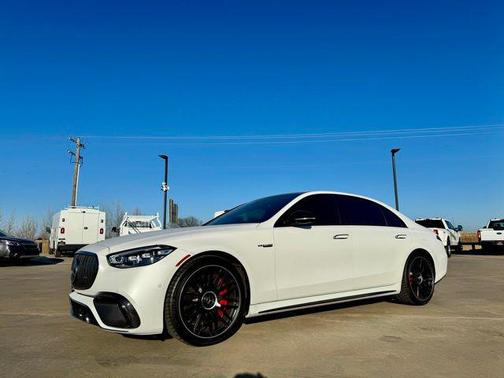 2025 Mercedes-Benz AMG S 63 E 4MATIC
