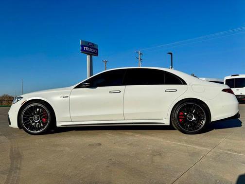 2025 Mercedes-Benz AMG S 63 E 4MATIC