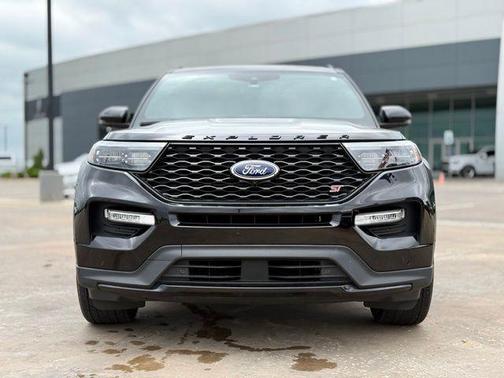 Agate Black Metallic 2021 Ford Explorer ST