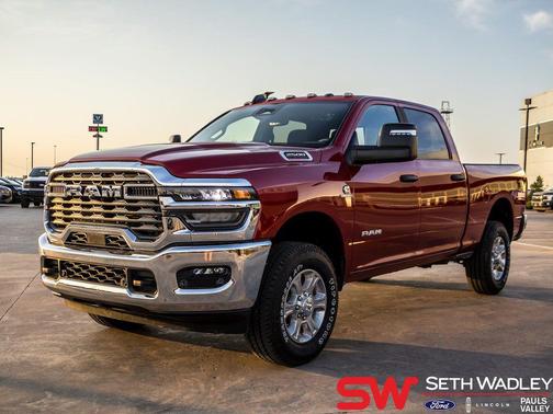 2025 RAM 2500 Big Horn Crew Cab 4x4 6'4' Box