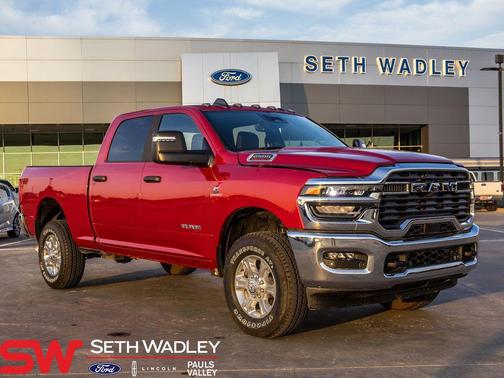 2025 RAM 2500 Big Horn Crew Cab 4x4 6'4' Box