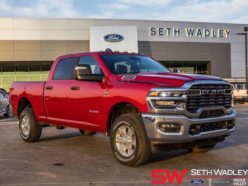 2025 RAM 2500 Big Horn Crew Cab 4x4 6'4' Box