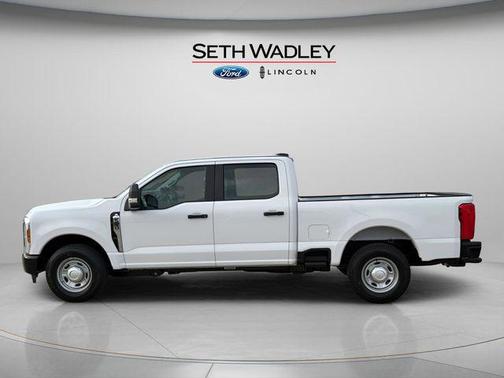 Oxford White 2026 Ford F-250 XL
