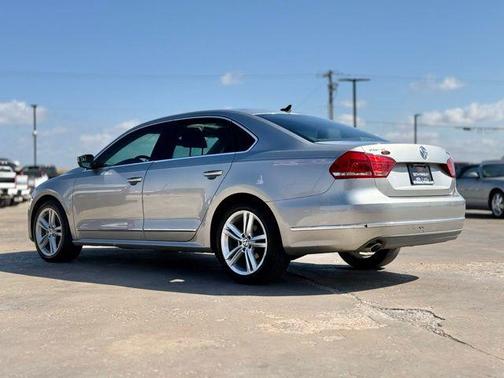 2013 Volkswagen Passat 2.0 TDI SEL Premium