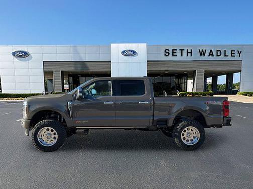 2026 Ford F-250 Platinum