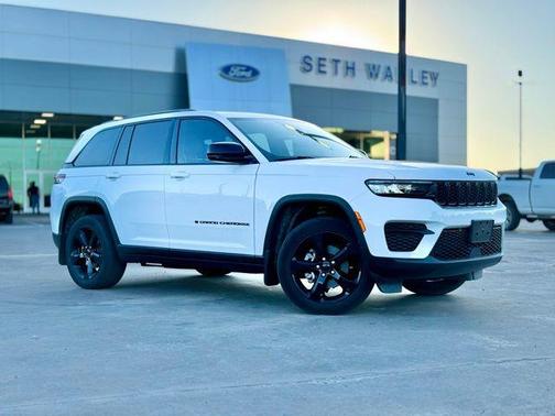 2023 Jeep Grand Cherokee Altitude