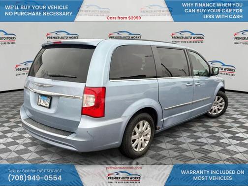 2013 Chrysler Town & Country Touring