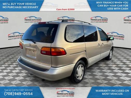2000 Toyota Sienna XLE